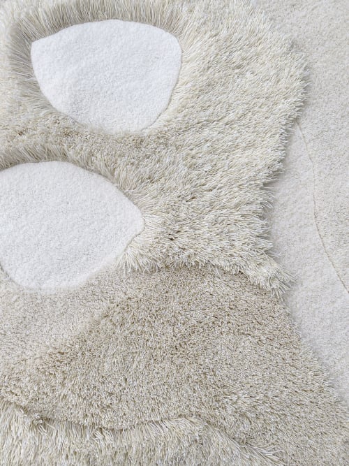 Large textured rug - Bliss | Rugs by Kristina Kazantseva