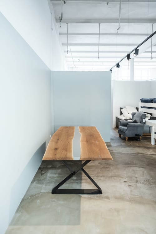 Dining Table "Carpe" | Tables by Berlin Moebel Design | Chemnitzer Str. 11 in Berlin