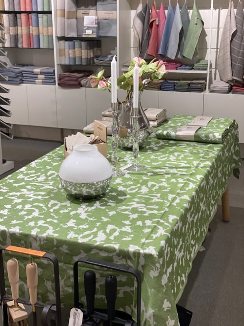 Table Cloth 250 cm Marble Damask | Linens & Bedding by Plesner Patterns