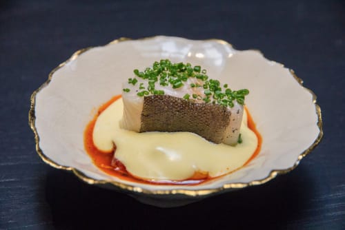Gold Accented Pinch Bowls | Dinnerware by FisheyeCeramics | Avery Restaurant in San Francisco