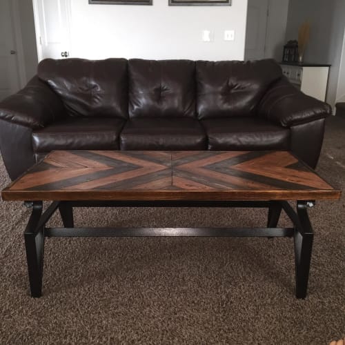 Custom Coffee Table | Tables by Build Like A Chick