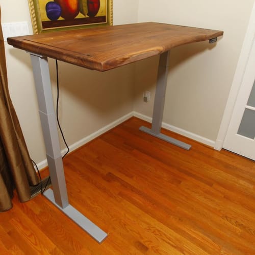 Adjustable Height Desk | Tables by Jeff Spugnardi Woodworking