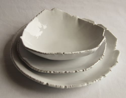 Padme ceramic plates | Ceramic Plates by Julie Tzanni Ceramics