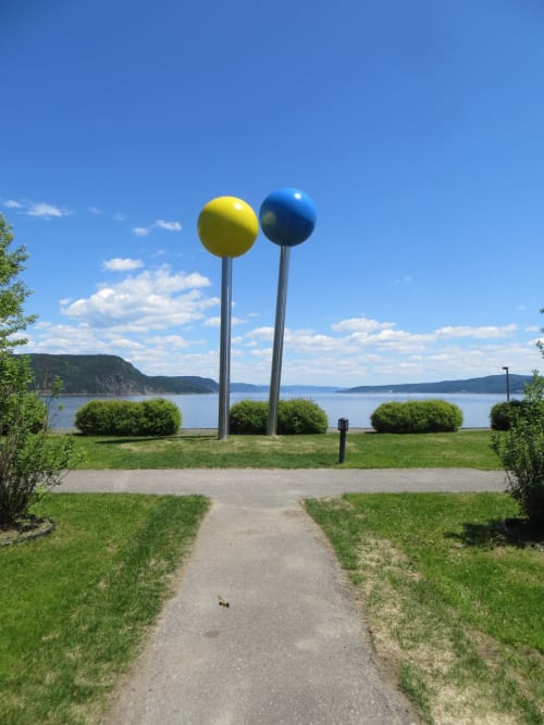 LA CROISÉE DES CHEMINS | Public Sculptures by COOKE-SASSEVILLE | Pavillon des croisières in Saguenay