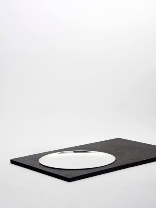 Notte - grande | Decorative Tray in Decorative Objects by gumdesign