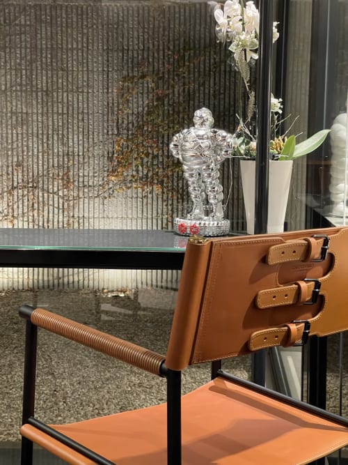 ¨Repose¨Counter Stool wBackrest Leather&Rubbered metal frame | Chairs by Jover + Valls | Restaurante L'Escaleta in Cocentaina