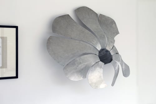 flower | Wall Sculpture in Wall Hangings by Jeroen Stok