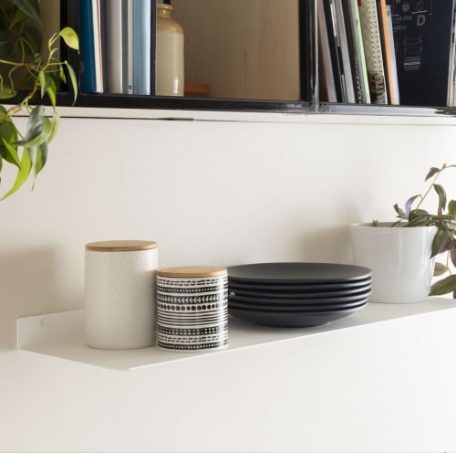 Lille | Shelving in Storage by Ylisse