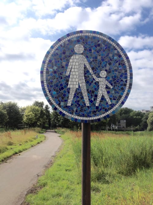 Footpath | Public Mosaics by Peter Vial | Bijlmerweide in Amsterdam