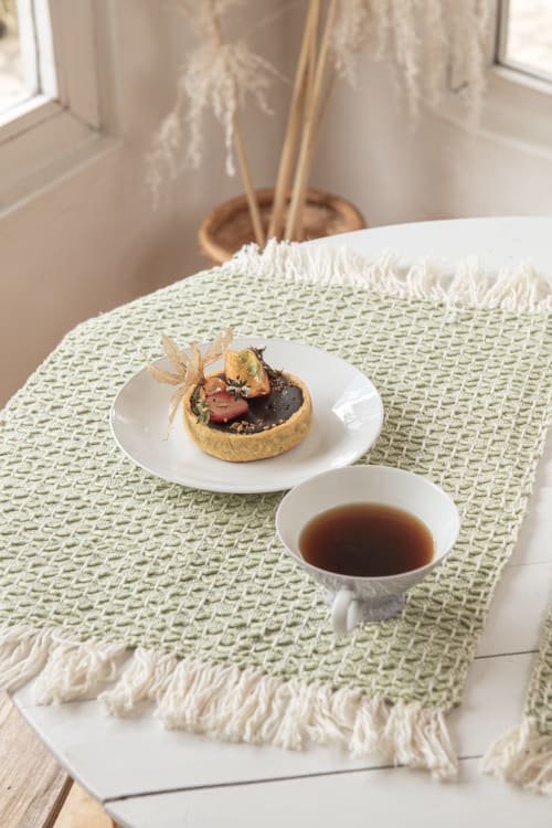 Diamond Woven Placemats | Tableware by ZUAHAZA