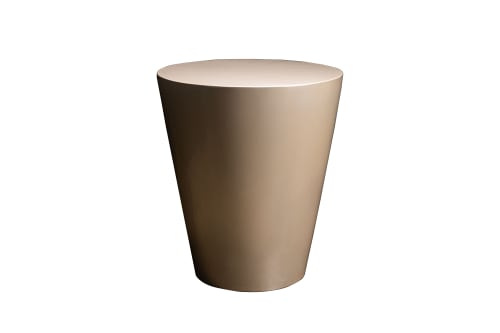 Tromonto Lacquered Conical Side Table by Costantini | Tables by Costantini Design