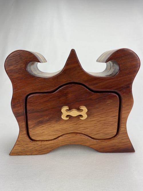 Padauk and maple wooden jewelry keepsake box | Decorative Objects by Made By RP