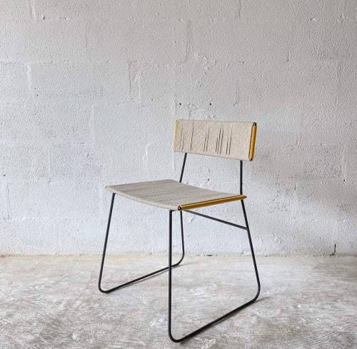 SHIBUIA CHAIR | Chairs by 2MONOS STUDIO