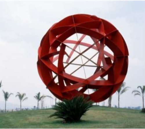 Fulereno | Public Sculptures by Yvonne Domenge | Puebla in Heroica Puebla de Zaragoza