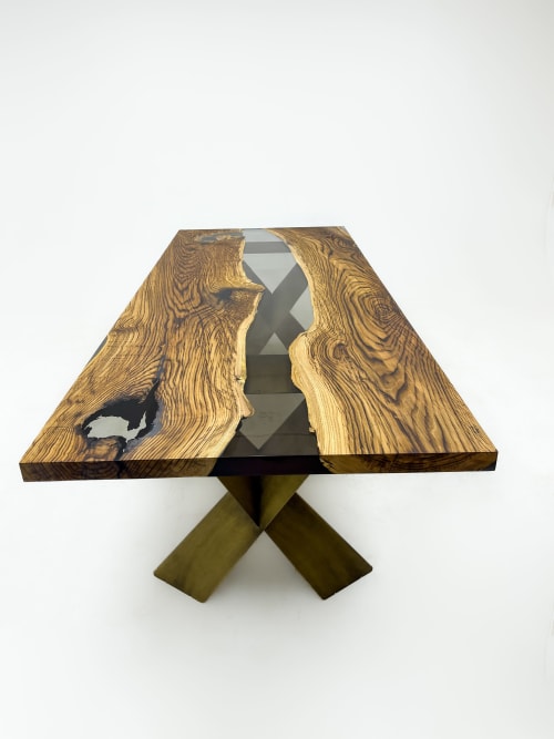 conference table | epoxy table | resin wood table | handmade | Tables by Tinella Wood