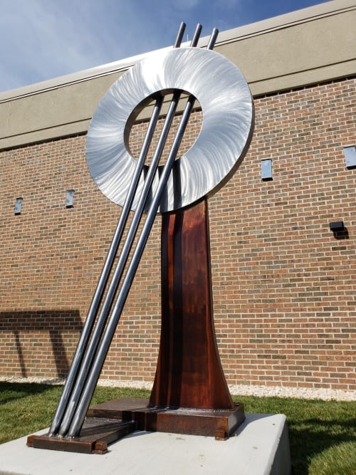 Standing Tall | Public Sculptures by Sculpture Smith