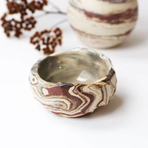Ceramic Marble Dish | Decorative Objects by Emporium Julium Ceramics by Julija Pustovrh | Private Residence in Edinburgh