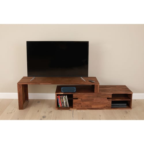 Staggered store wood console