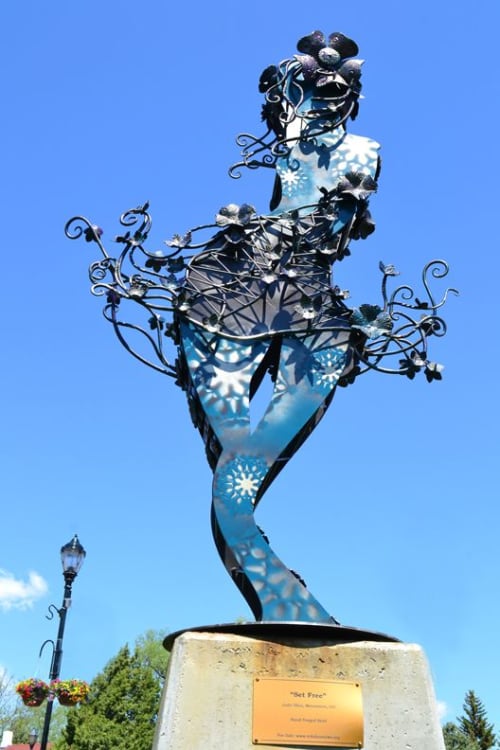Spirit Set Free | Public Sculptures by Bliss Studio & Gallery, Jodie Bliss