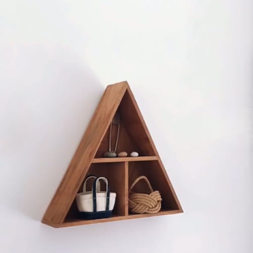 Triangle Shelf | Interior Design by Handmades by Honkey