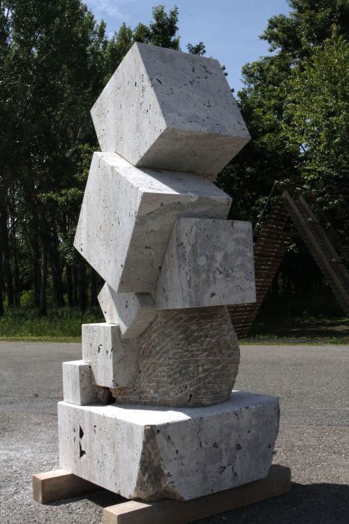 Dancing cubes and volumes | Public Sculptures by Rafail Georgiev - Raffò