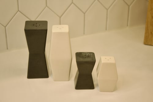 LKM Small | Tableware by Lauren O