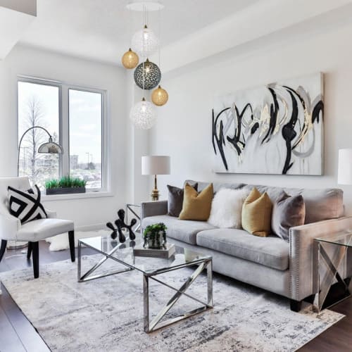 Napa 5 Art Glass Pendants Chandelier in Mixed Colors | Pendants by Galilee Lighting