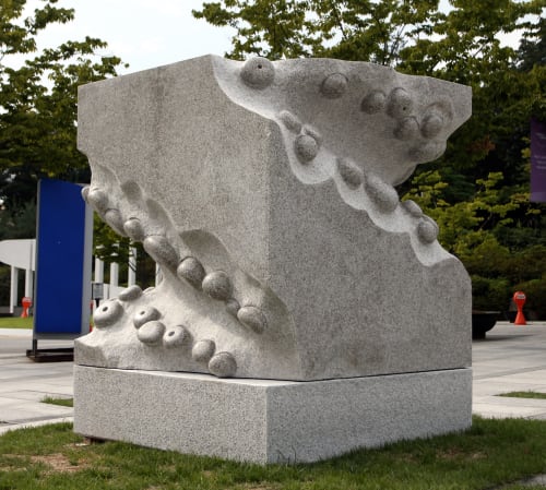 Organic cube | Public Sculptures by Rafail Georgiev - Raffò