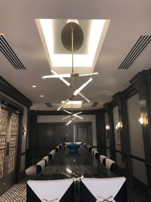 Uccello | Chandeliers by Hyland Glass