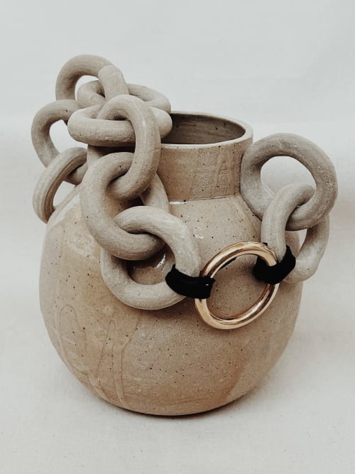 Chain Vase | Vases & Vessels by isiko