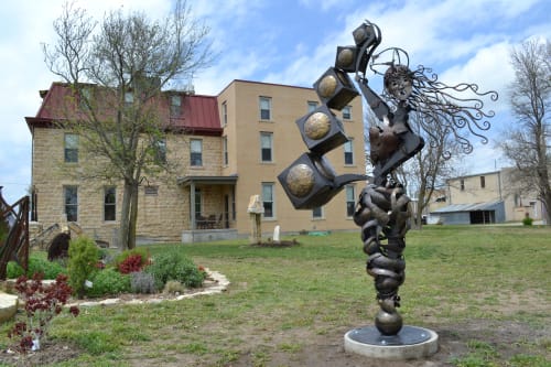 Balancing Act | Public Sculptures by Bliss Studio & Gallery, Jodie Bliss | Midland Railroad Hotel & Restaurant in Wilson