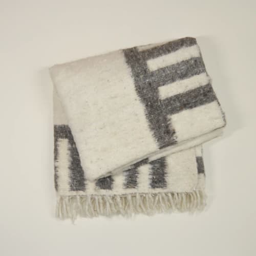 Jocote Knapped Wool Throw | Linens & Bedding by Meso Goods