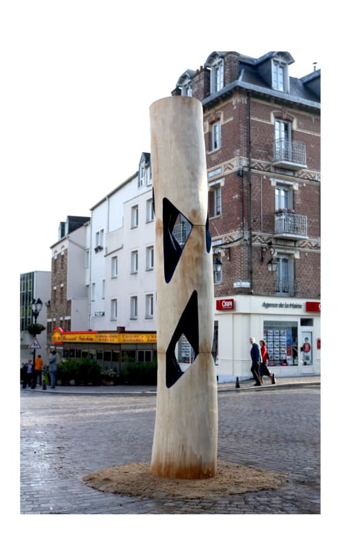 Internal movement | Public Sculptures by Rafail Georgiev - Raffò | Property Caillebotte in Yerres