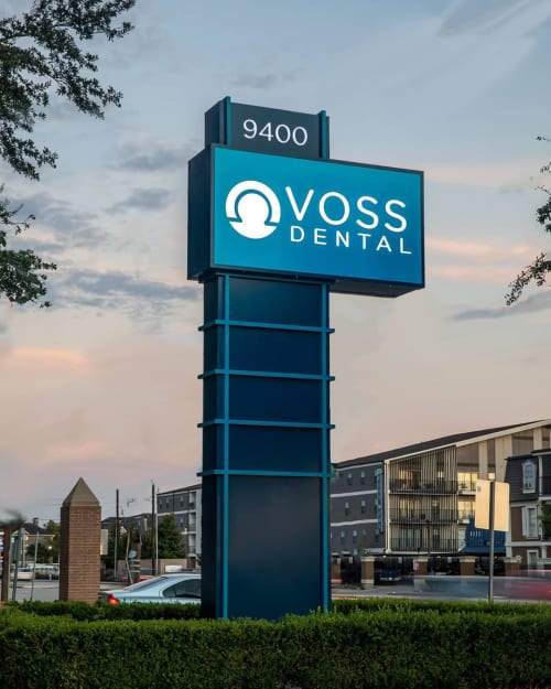 Pylon Signage | Signage by Aria Signs | Voss Dental in Houston