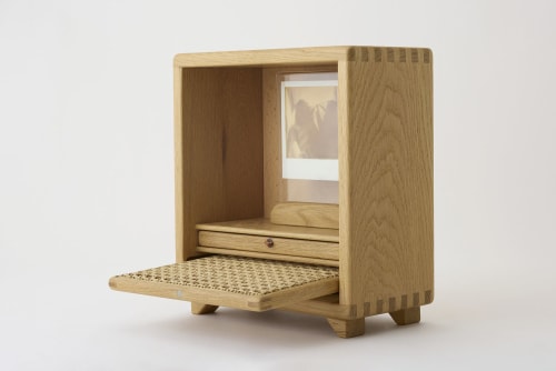 003_kin - Compact Memorial Altar & Incense Holder for pets | Storage by CHICHOIMAO