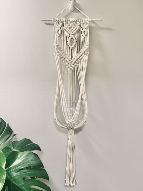 Macrame Plant Hanger (Lace) | Macrame Wall Hanging by Bee’s Booth