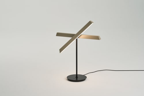 KONNECT Table Lamp | Lamps by SEED Design USA