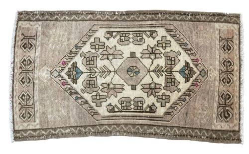 Vintage Turkish rug doormat | 1.9 x 2.11 | Small Rug in Rugs by Vintage Loomz