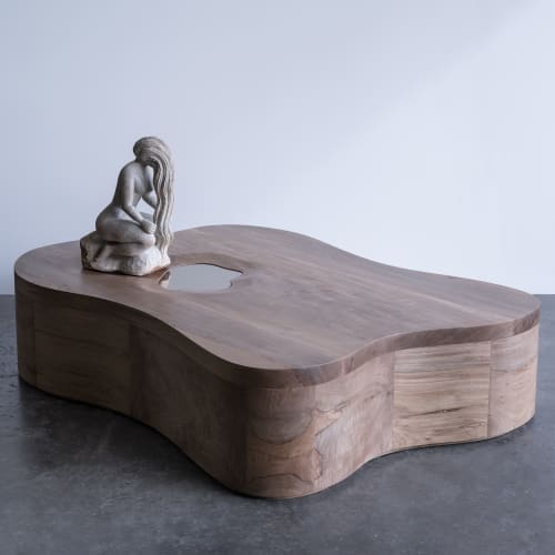 Soul of an Artist Table | Tables by Yankatu | Yankatu - design com alma in Vila Nova Conceição
