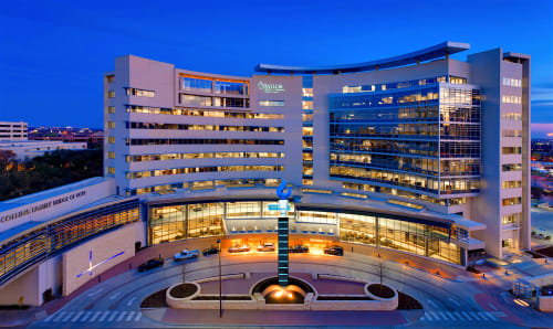 “Cross Over”, “Light Catch”, “Entry Disc” | Sculptures by Walter Gordinier | Baylor University Medical Center in Dallas