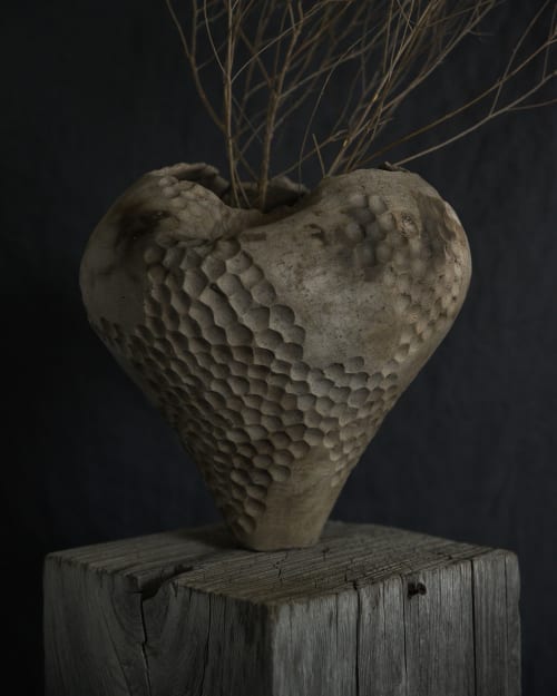 Cenizas Organic Form No.2 | Sculptures by Alex Roby Design