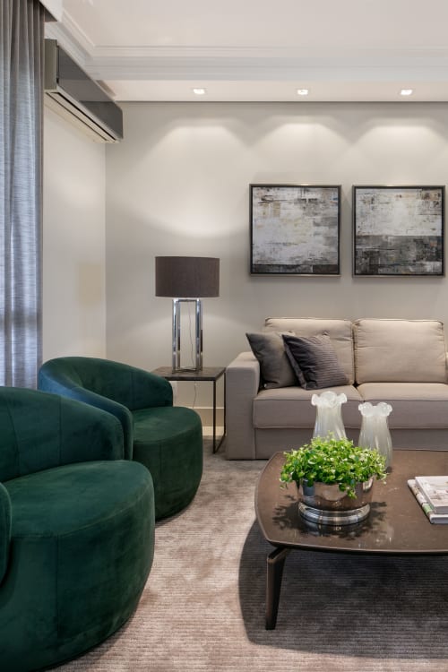 LIVING ROOM | Interior Design by Caroline Sfredo