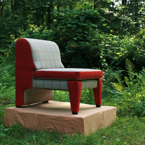 Lineament Chair | Chairs by Made Cozy