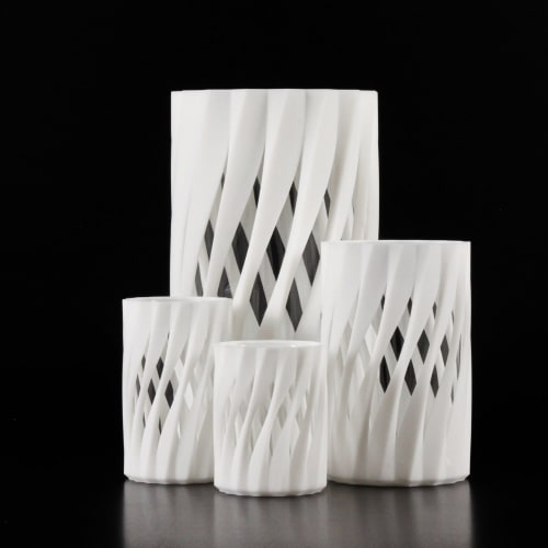 Modern Vase "AIR" made of Bio Plastic, Germany | Vases & Vessels by Studio Plönzke