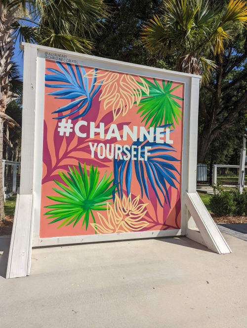 The Wrenn Group Apartments | Selfie Walls | Murals by Girls Who Paint Murals | The Wrenn Group in Hanahan