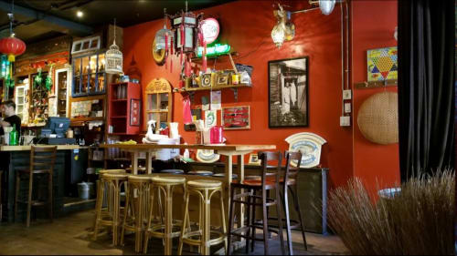 White Oak bars and table tops | Tables by Noah Soroka | Satay Brothers in Montréal