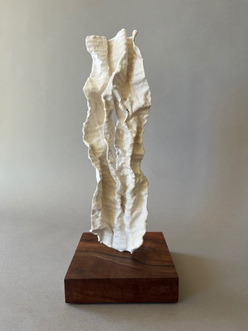 Discover II - Small Plaster Sculpture | Sculptures by Lutz Hornischer - Sculptures in Wood & Plaster