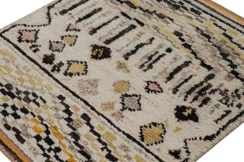 Rug & Kilim’s Contemporary Moroccan Rug with Berber | Rugs by Rug and Kilim