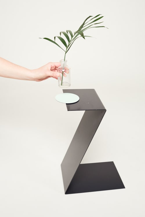 Zee side table | Tables by Artish Studio