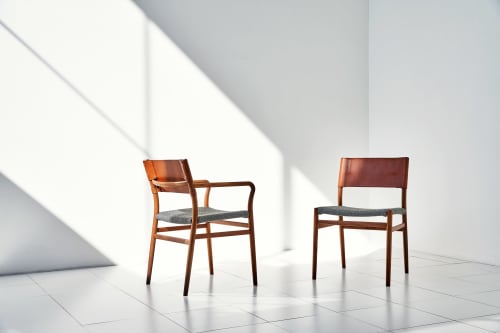 UC3 & UC4 - MASTERWAL | Chairs by MIKIYA KOBAYASHI & IMPLEMENTS